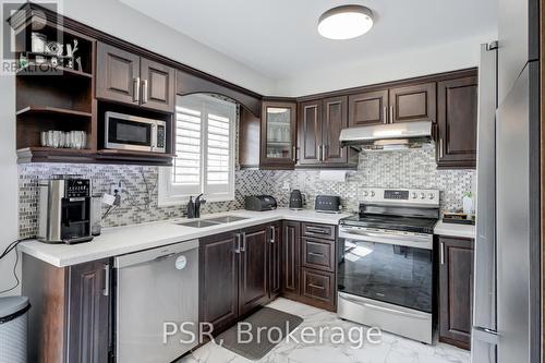 5612 Annabelle Avenue, Mississauga (East Credit), ON - Indoor Photo Showing Kitchen With Double Sink