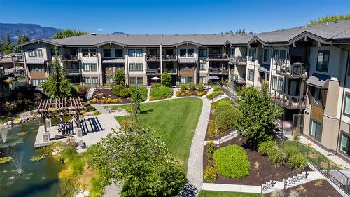 209-4380 Lakeshore Road, Kelowna, BC - Outdoor