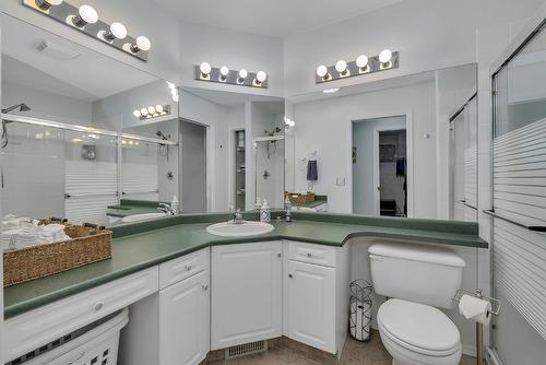 130-2250 Louie Drive, West Kelowna, BC - Indoor Photo Showing Bathroom