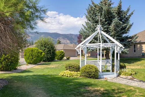 130-2250 Louie Drive, West Kelowna, BC - Outdoor