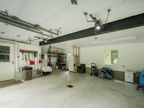 Garage - 1805 Rue St-Gérard, Saint-Alexandre, QC - Indoor Photo Showing Garage