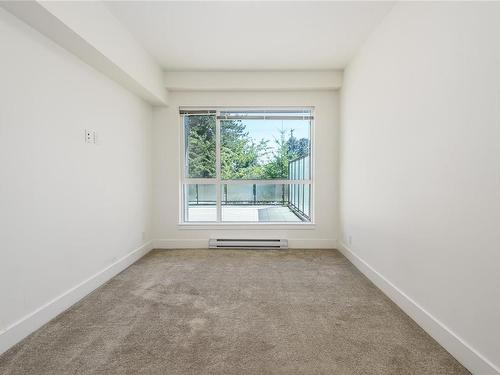 105-3070 Kilpatrick Ave, Courtenay, BC - Indoor Photo Showing Other Room