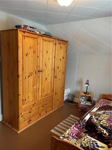 Swan River, Manitoba - Indoor Photo Showing Bedroom