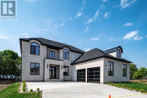 365 Manhattan Drive, London, ON - Outdoor With Facade