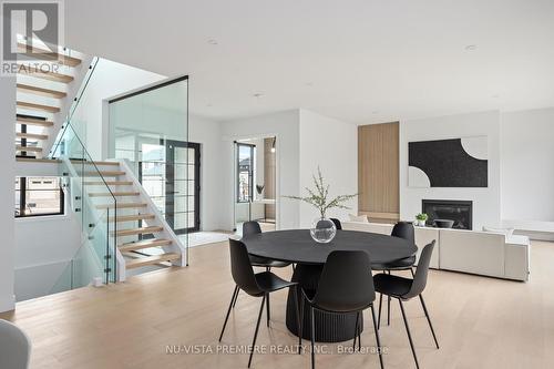 365 Manhattan Drive, London, ON - Indoor Photo Showing Dining Room