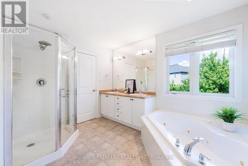 1750 Tigerlily Road, London, ON - Indoor Photo Showing Bathroom