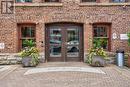 905 - 11 St Joseph Street, Toronto, ON  - Outdoor 