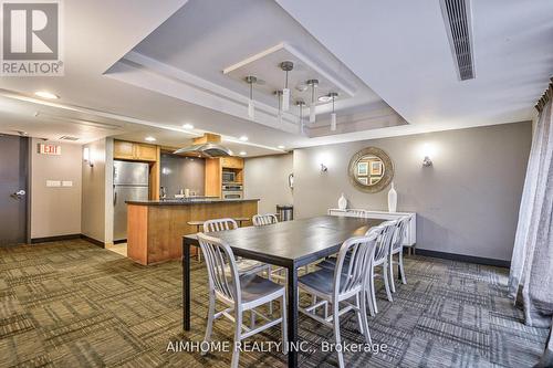 905 - 11 St Joseph Street, Toronto, ON - Indoor Photo Showing Dining Room