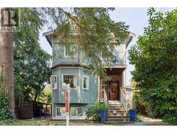 2393 W 6TH AVENUE  Vancouver, BC V6K 1W1