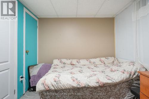 119 Daphne Crescent, Barrie (Cundles East), ON - Indoor Photo Showing Bedroom