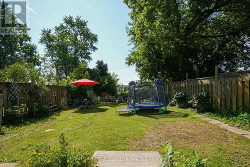 119 Daphne Crescent, Barrie (Cundles East), ON - Outdoor With Backyard