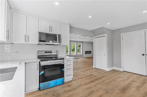 2940 3 Highway, Port Colborne, ON - Indoor Photo Showing Kitchen With Double Sink