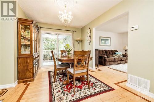 211 Park Avenue, Carleton Place, ON - Indoor Photo Showing Dining Room