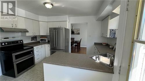 8736 Purdy Road, Ottawa, ON - Indoor Photo Showing Kitchen With Double Sink