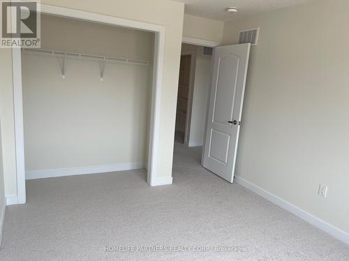 60 Monteith Drive, Brantford, ON - Indoor Photo Showing Other Room