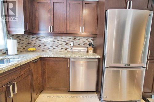 49 - 1050 Shawnmarr Road, Mississauga (Port Credit), ON - Indoor Photo Showing Kitchen With Stainless Steel Kitchen