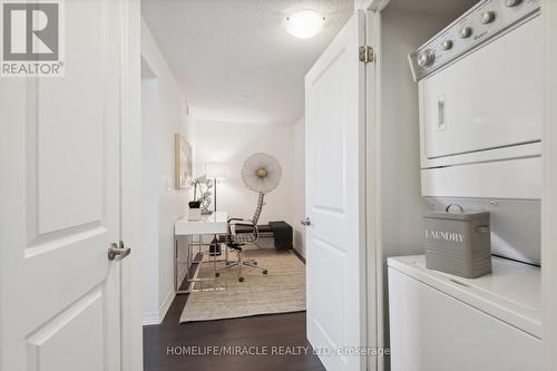 607 - 80 Esther Lorrie Drive, Toronto (West Humber-Clairville), ON - Indoor Photo Showing Laundry Room