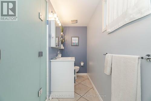 76 Vista Drive, Mississauga (Streetsville), ON - Indoor Photo Showing Bathroom