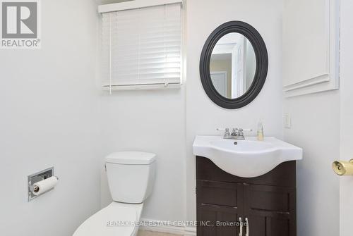 63 Candy Crescent, Brampton (Northwood Park), ON - Indoor Photo Showing Bathroom