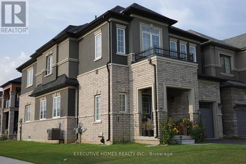 76 Stauffer Road, Brantford, ON - Outdoor With Facade