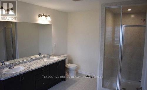 76 Stauffer Road, Brantford, ON - Indoor Photo Showing Bathroom