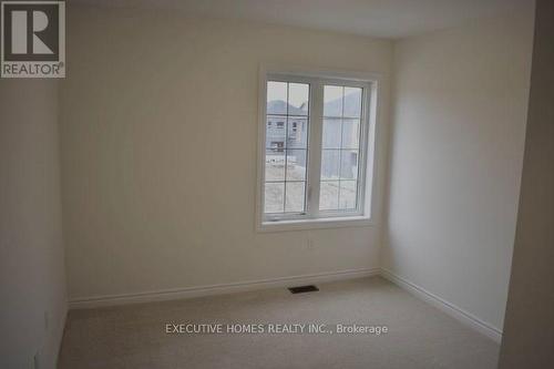 76 Stauffer Road, Brantford, ON - Indoor Photo Showing Other Room