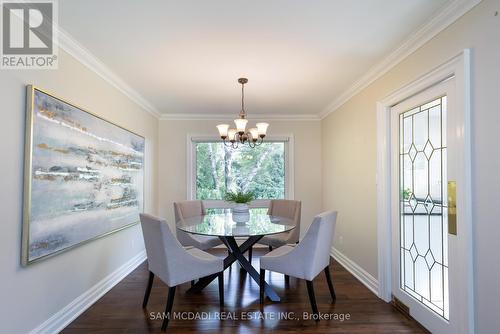 1130 Falgarwood Drive, Oakville (Iroquois Ridge South), ON - Indoor Photo Showing Dining Room