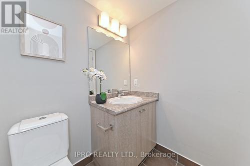 302 - 716 Main Street E, Milton (Old Milton), ON - Indoor Photo Showing Bathroom