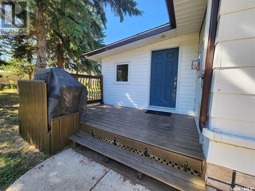 706 Balfour Street, Whitewood, SK - Outdoor With Exterior