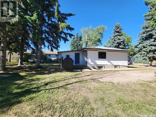 706 Balfour Street, Whitewood, SK - Outdoor