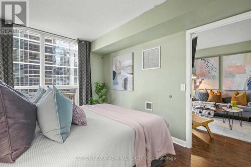 611 - 4978 Yonge Street, Toronto (Lansing-Westgate), ON - Indoor Photo Showing Bedroom