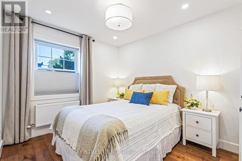 111 Frankdale Avenue E, Toronto (Danforth Village-East York), ON - Indoor Photo Showing Bedroom