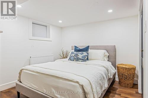 111 Frankdale Avenue E, Toronto (Danforth Village-East York), ON - Indoor Photo Showing Bedroom