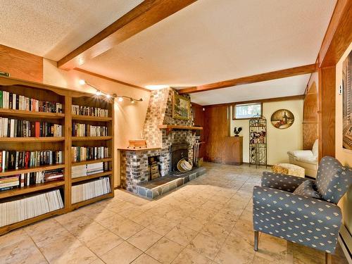 Family room - 653 Ch. Maurais, Coaticook, QC - Indoor