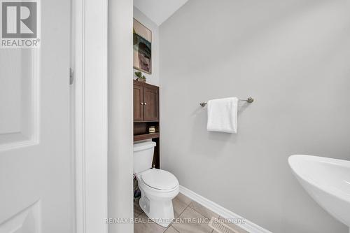 16 Boothill Drive, Brampton, ON - Indoor Photo Showing Bathroom