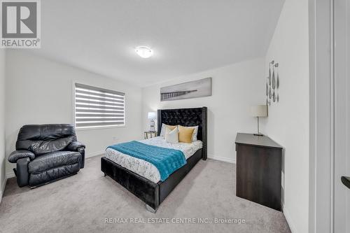 16 Boothill Drive, Brampton, ON - Indoor Photo Showing Bedroom