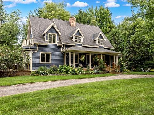 Exterior - 79 Rue Brisbane, Hudson, QC - Outdoor With Deck Patio Veranda