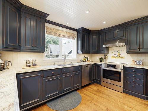 Kitchen - 79 Rue Brisbane, Hudson, QC - Indoor Photo Showing Kitchen