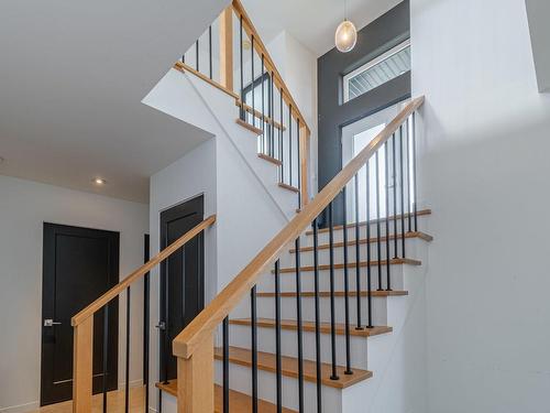 Staircase - 386 Rue Du Limousin, Lévis (Desjardins), QC - Indoor Photo Showing Other Room