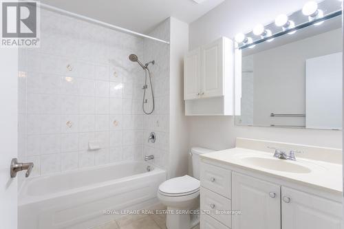 16 Larkfield Road, Brampton, ON - Indoor Photo Showing Bathroom