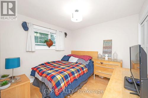 12 Greystone Crescent, Halton Hills (Georgetown), ON - Indoor Photo Showing Bedroom