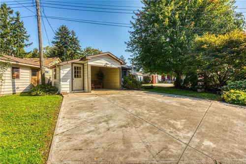 16 Broad Street, Port Dover, ON - Outdoor