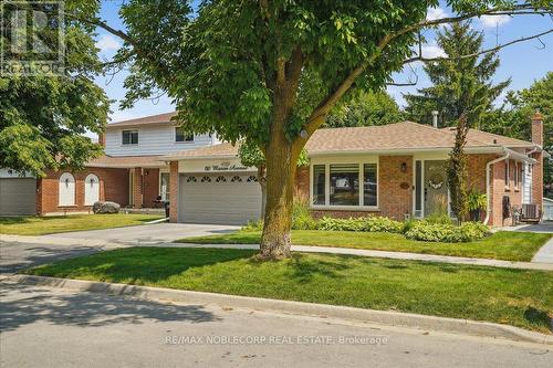 180 Mason Avenue, Bradford West Gwillimbury, ON - Outdoor With Facade