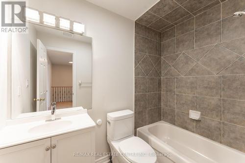 5823 Tenth Line W, Mississauga (Churchill Meadows), ON - Indoor Photo Showing Bathroom