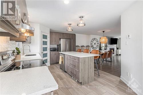 236 Sunset Crescent, Prescott And Russell, ON - Indoor Photo Showing Kitchen With Stainless Steel Kitchen With Double Sink With Upgraded Kitchen