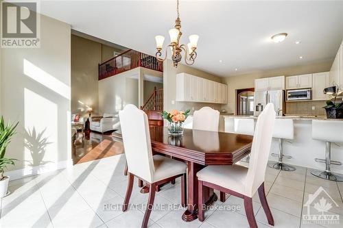 717 Lakebreeze Circle, Ottawa, ON - Indoor Photo Showing Dining Room