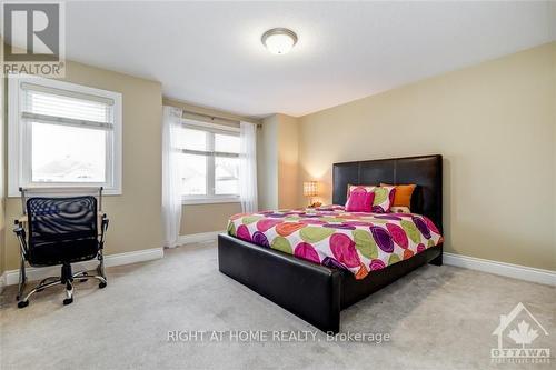 717 Lakebreeze Circle, Ottawa, ON - Indoor Photo Showing Bedroom