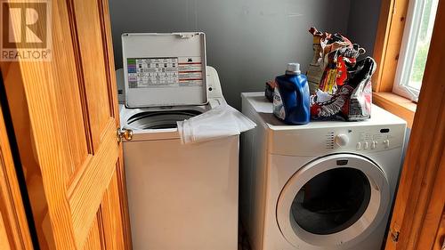 69-71 Gallows Cove Road, Witless Bay, NL - Indoor Photo Showing Laundry Room