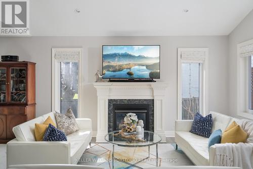 16 - 310 Ridge Road S, Fort Erie, ON - Indoor Photo Showing Living Room With Fireplace