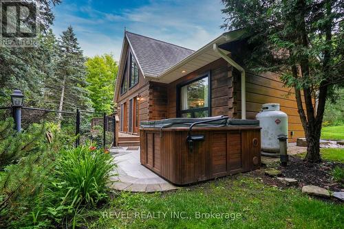 2 Mountainview Road, Mulmur, ON - Outdoor